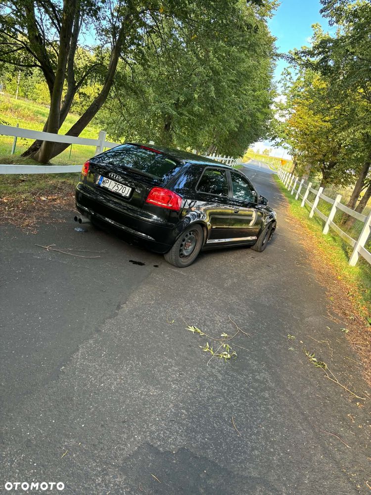Audi A3 3-drzwiowe 1.6 S Line Sportpaket plus - 12