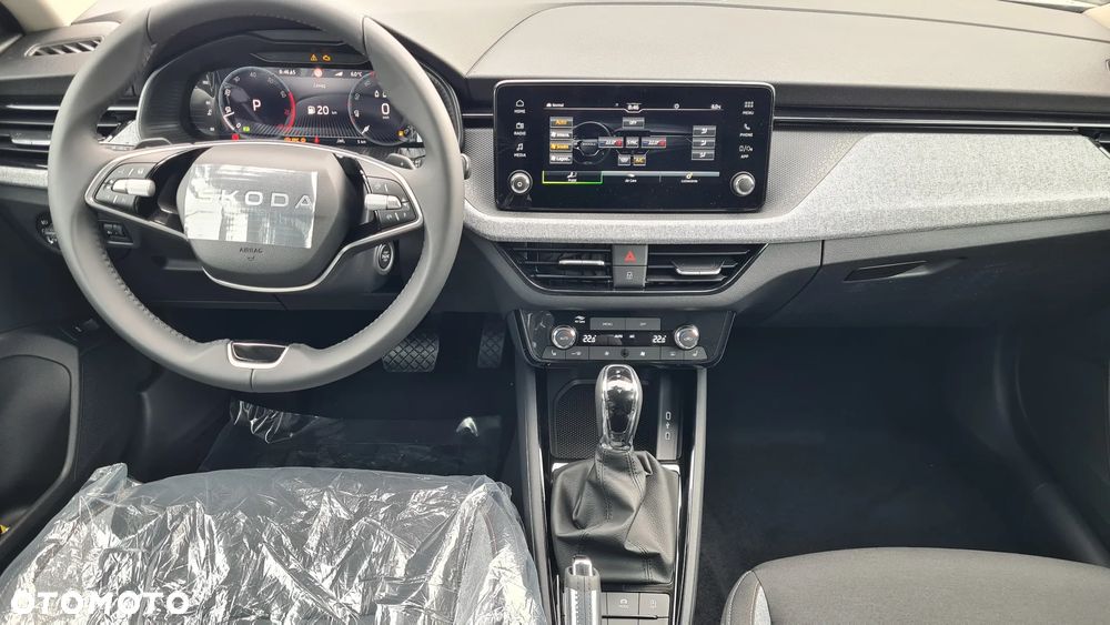 Skoda Kamiq 1.5 TSI Drive DSG - 14