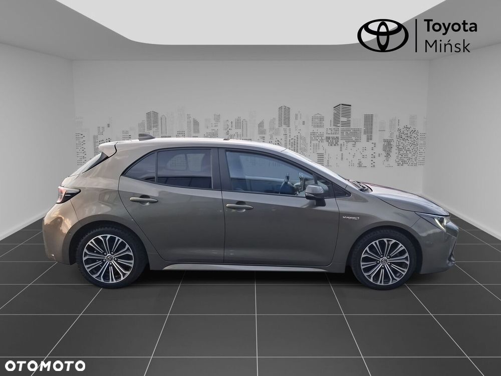 Toyota Corolla 2.0 Hybrid Comfort - 5