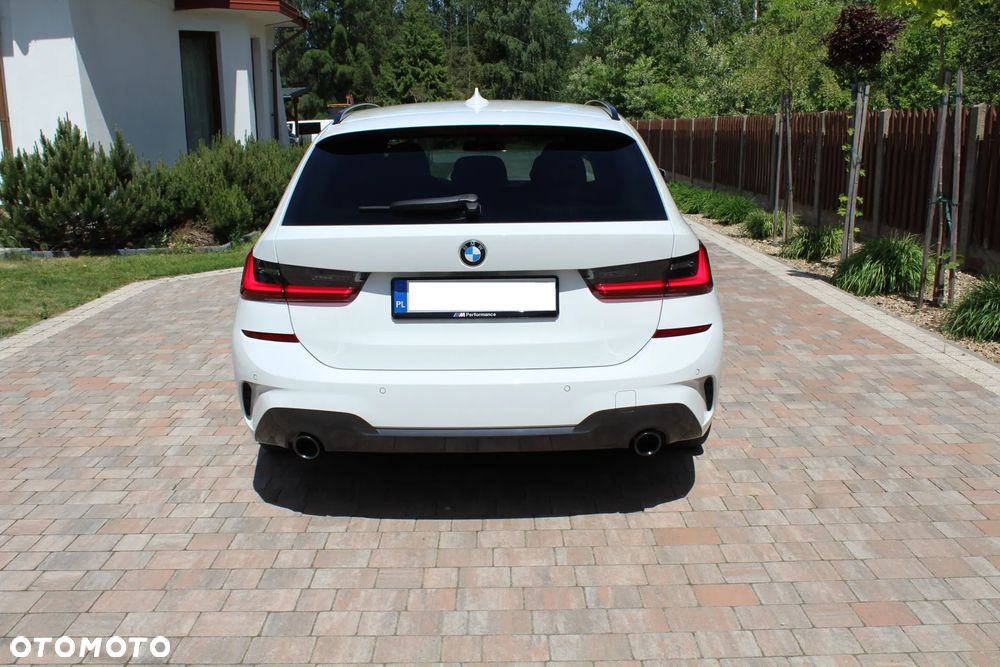 BMW Seria 3 320i M Sport sport - 9