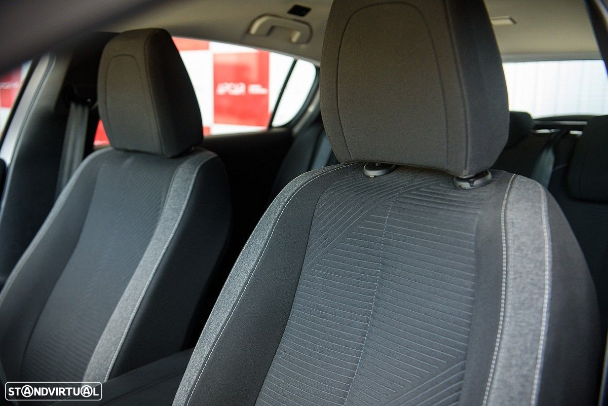 Peugeot 308 1.2 PureTech Active Pack - 23