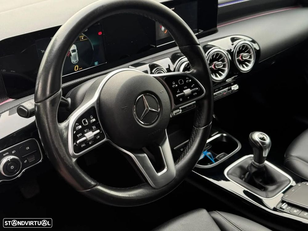 Mercedes-Benz A 180 d Advanced Progressive - 21