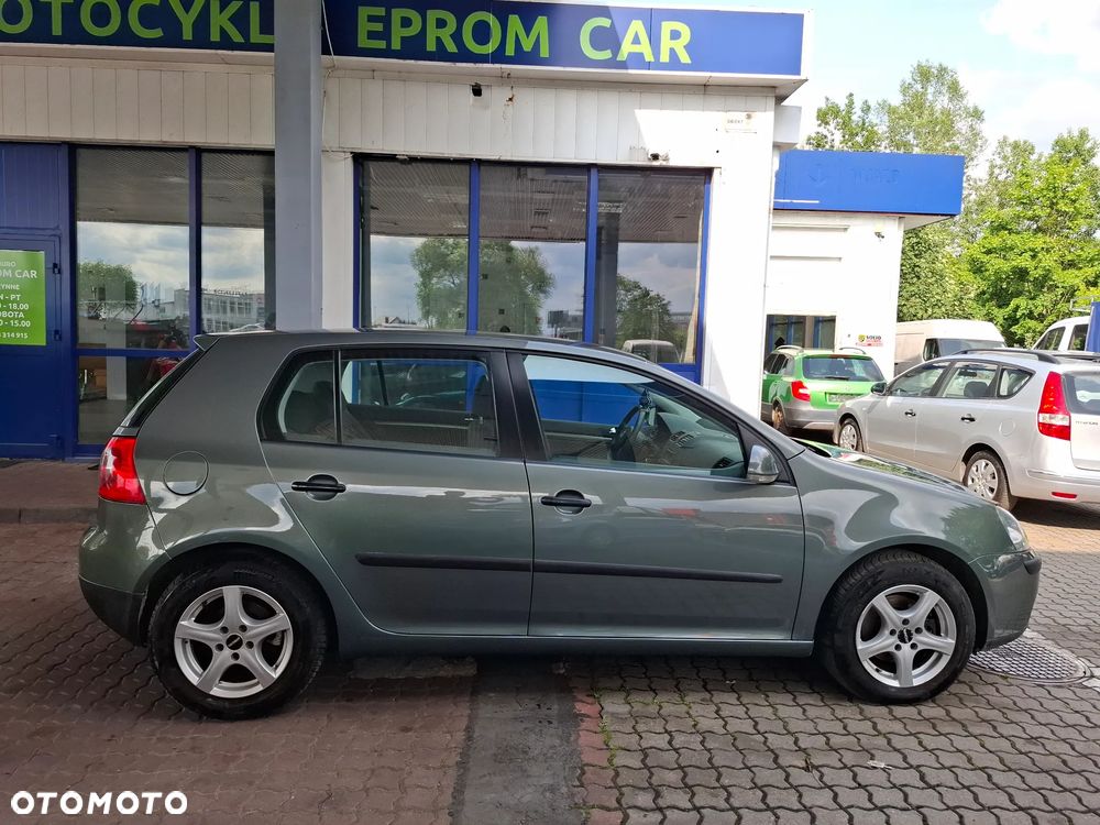 Volkswagen Golf 1.6 Comfortline - 9