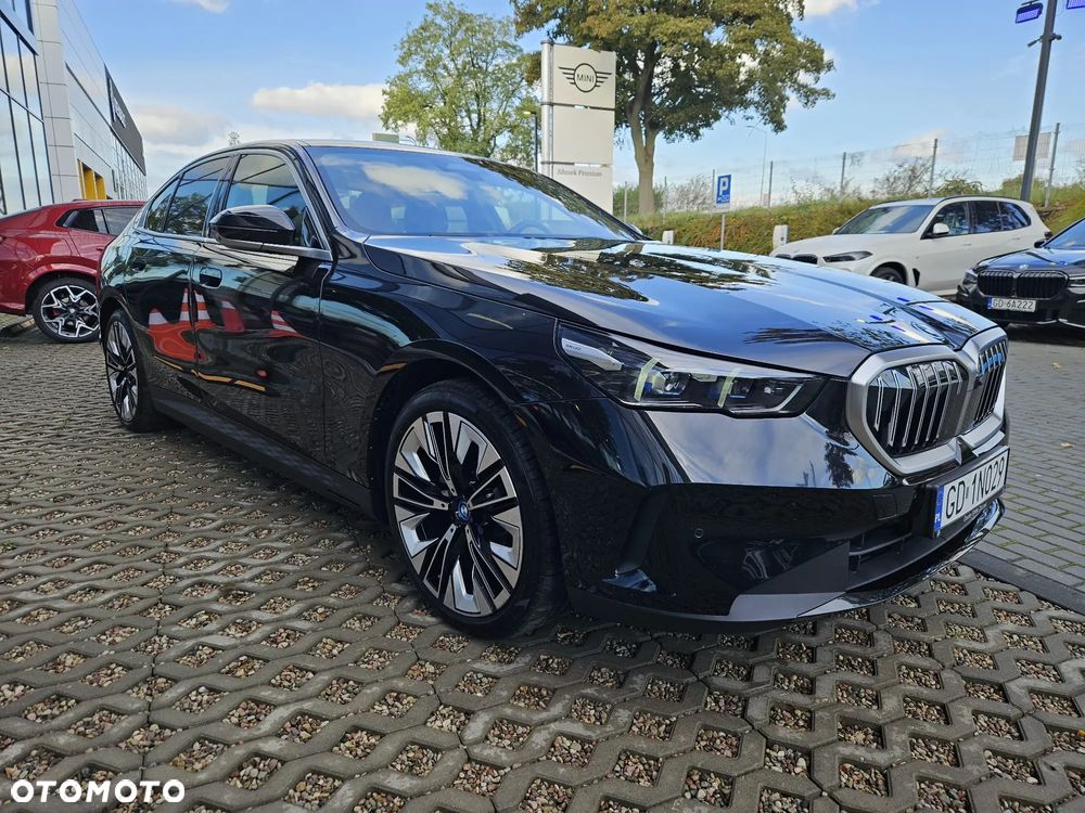 BMW Seria 5 530e PHEV - 7
