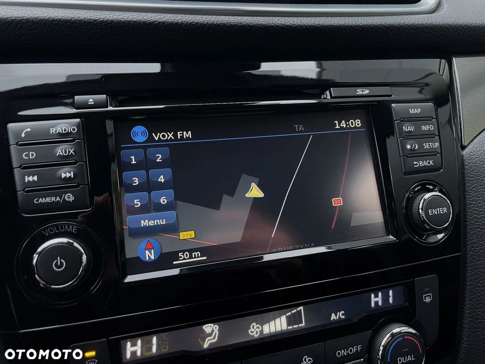 Nissan Qashqai 1.2 DIG-T N-Connecta EU6 - 28