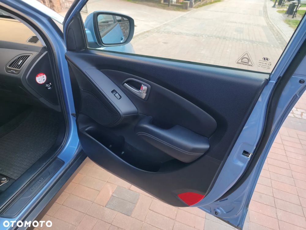 Hyundai ix35 - 23