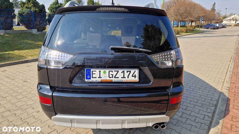 Mitsubishi Outlander 2.0 DI-D 4WD Invite - 7