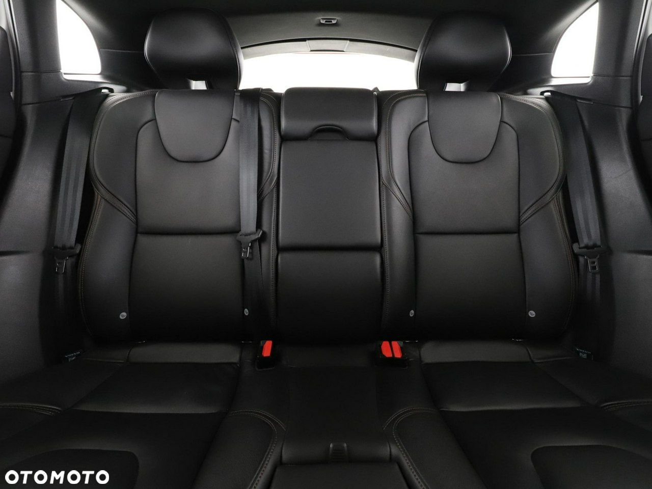 Volvo V40 Cross Country T3 Drive-E Momentum - 18