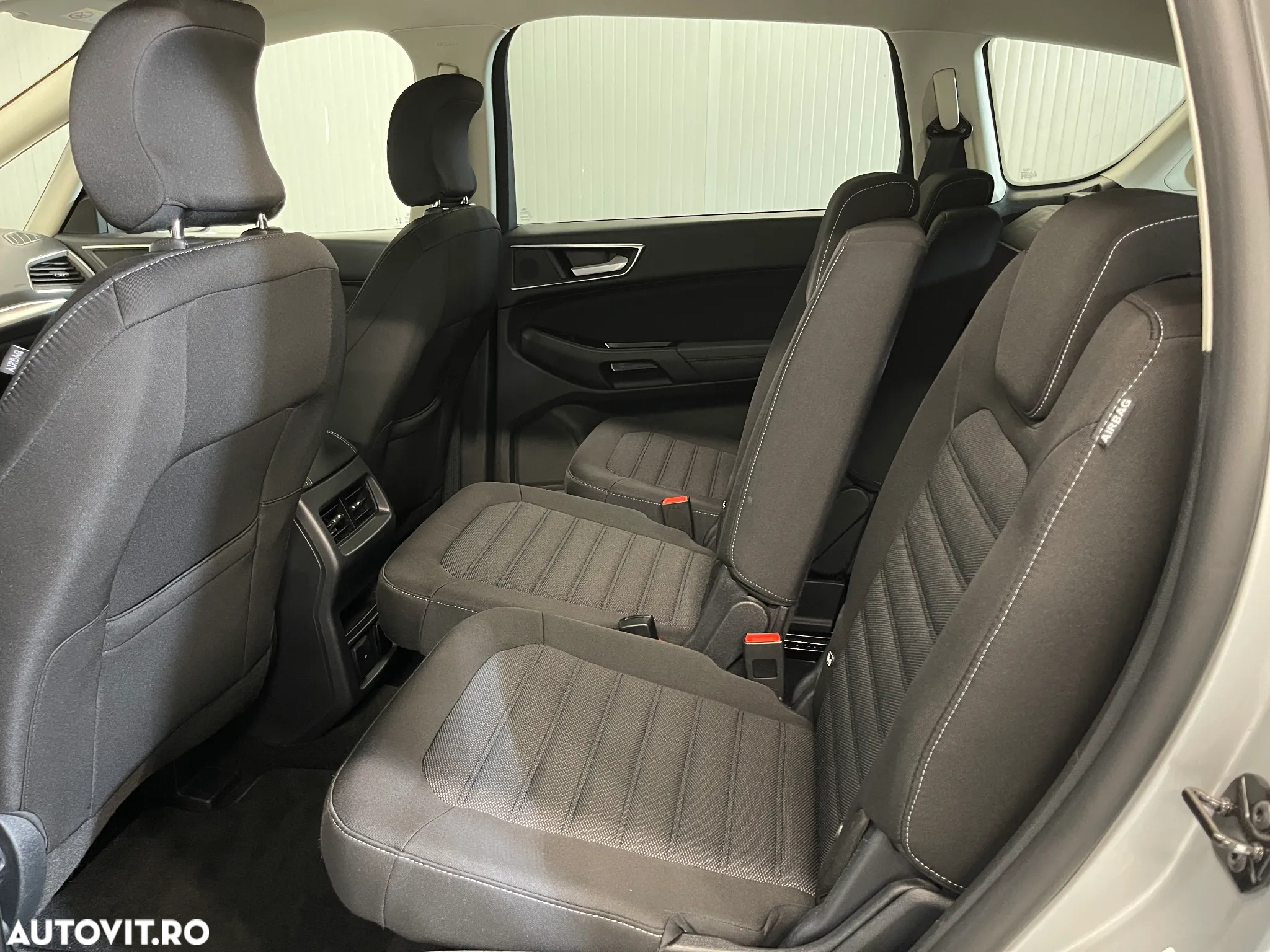 Ford S-Max 2.0 TDCi Powershift Titanium - 12