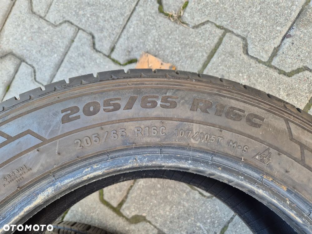 OPONA WIELOSEZONOWA PIRELLI CARRIER 205/65 R16C - 4