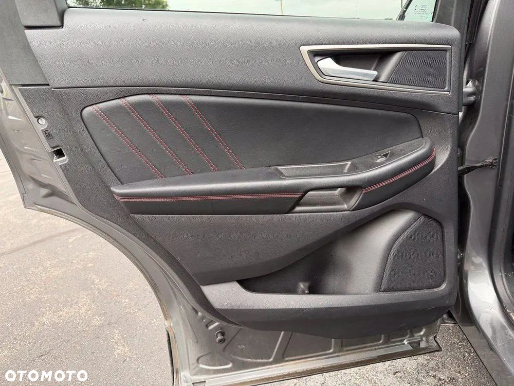Ford Edge - 14