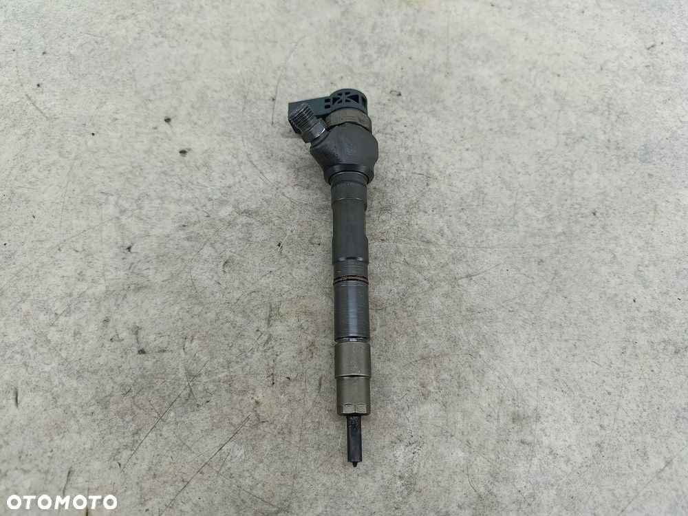WTRYSKIWACZ VW PASSAT B7 03L130855CX 0986435167  BOSCH 2.0 TDI - 7