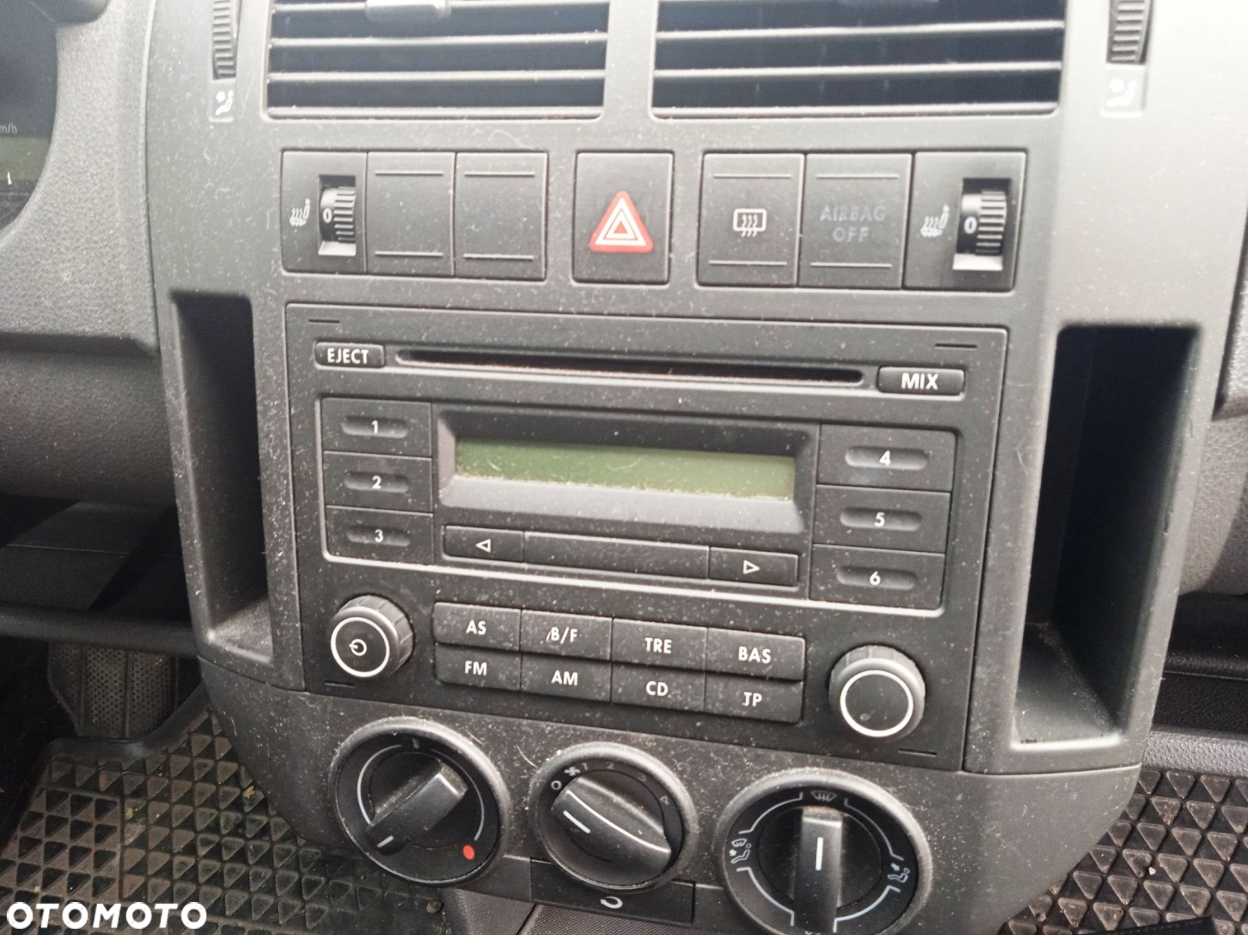 Na części VW Polo IV Lift 3D 9N3 lakier LA5F silnik BBM skrzynia JHN - 13