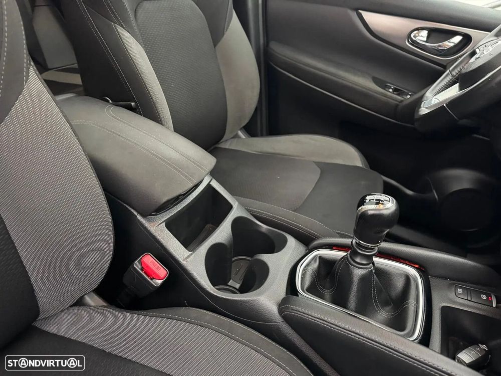 Nissan Qashqai 1.2 DIG-T N-Connecta - 26