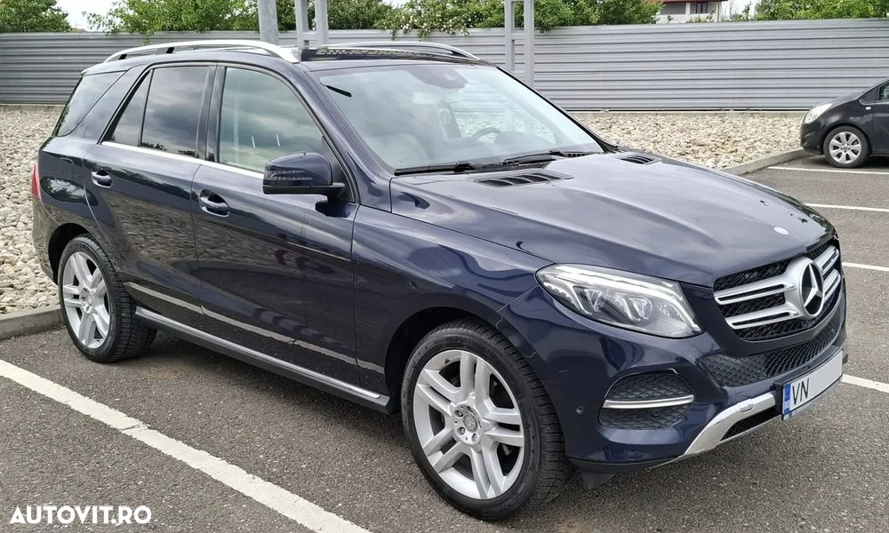 Mercedes-Benz GLE 250 d - 4