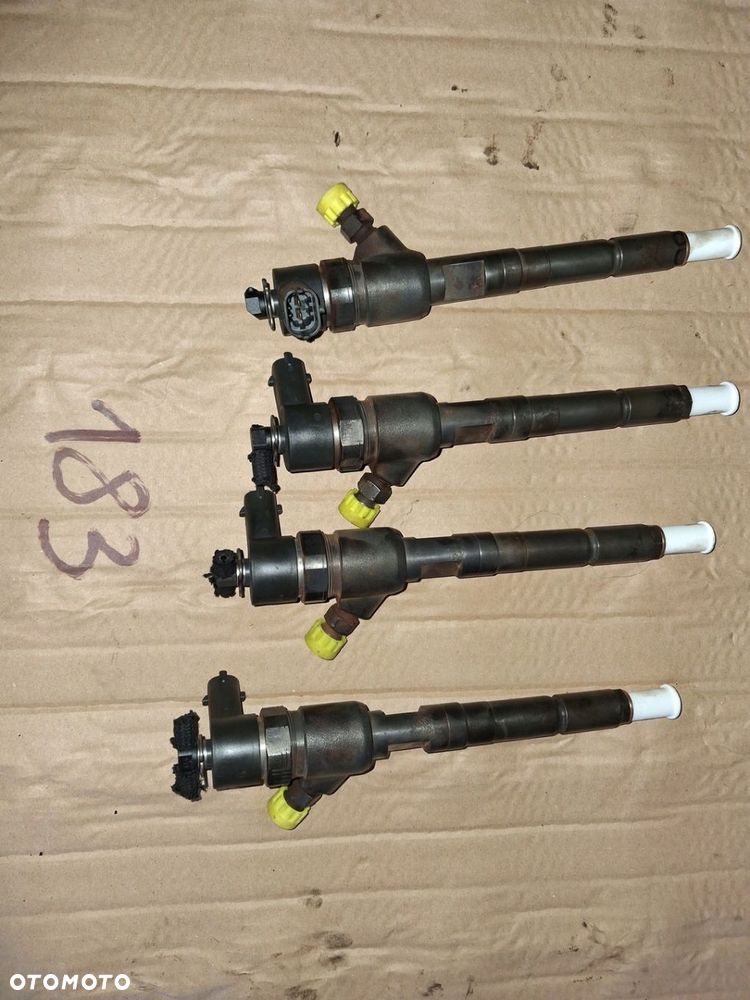 Wtrysk wtryskiwacz Fiat Opel Astra H 1.3 CDTI 0445110183 - 1
