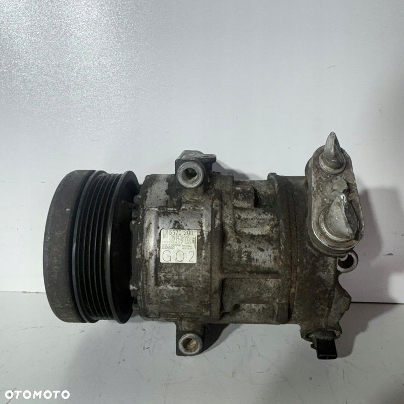 SPRĘŻARKA KLIMATYZACJI OPEL CORSA D 1.2 16V A12XER 55701200 DARMOWA DOSTAW - 1