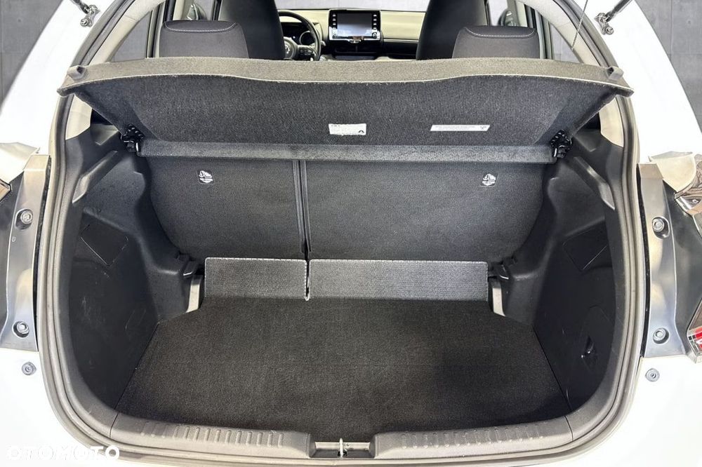 Toyota Yaris 1.5 VVT-i Style - 8
