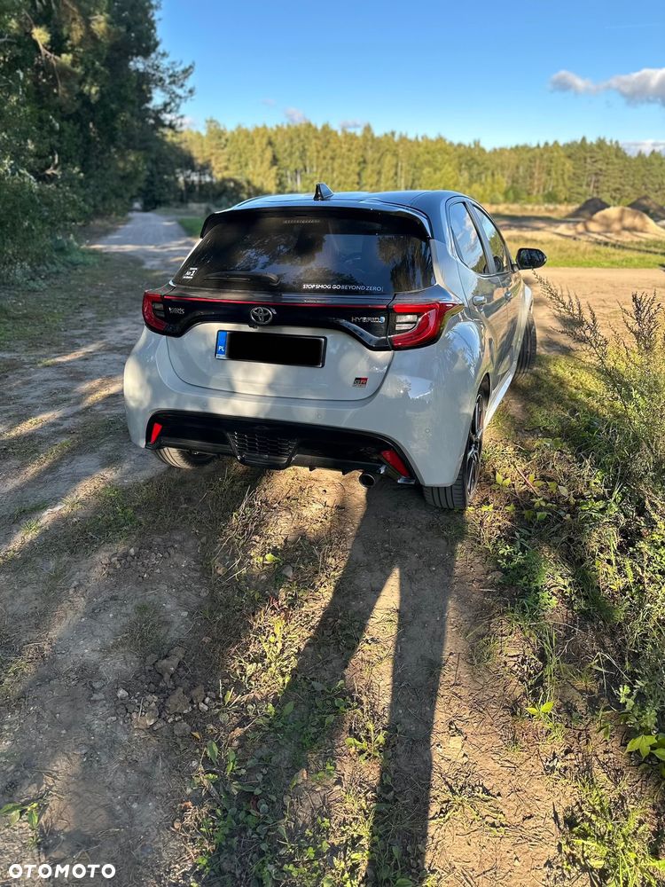 Toyota Yaris - 5
