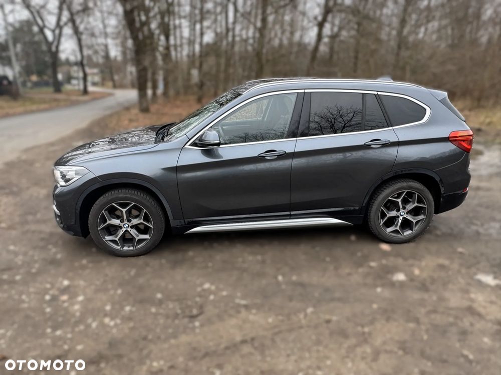 BMW X1 sDrive18d xLine - 9