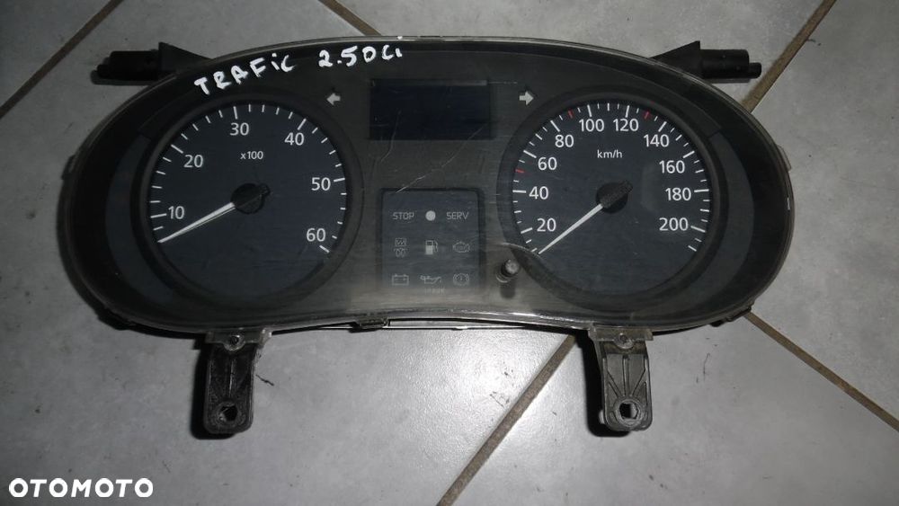 Licznik Renault Trafic 2.5DCI P8200390132 - 1