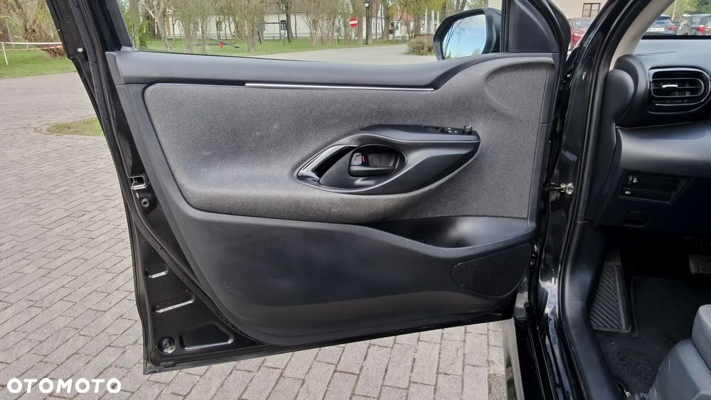 Toyota Yaris Hybrid 1.5 Comfort - 22