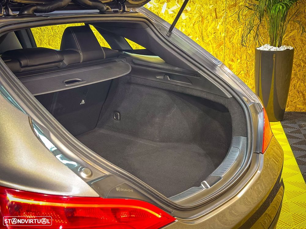 Mercedes-Benz CLA 180 - 44