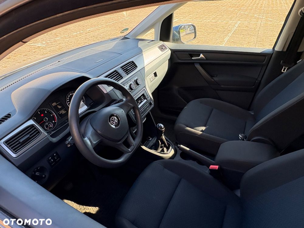 Volkswagen Caddy - 14