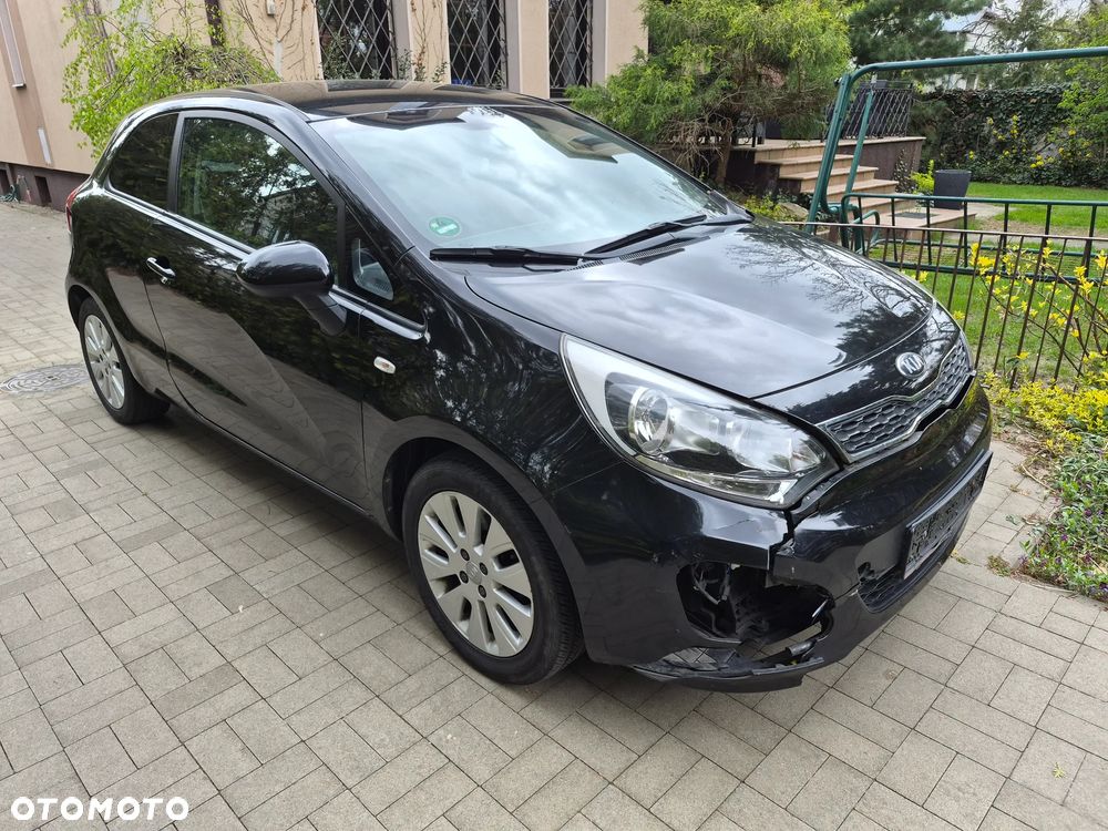 Kia Rio 1.4 Dream-Team Edition - 1