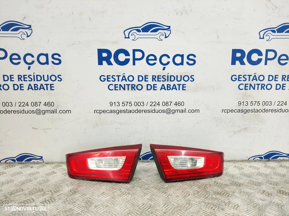 Farolins de mala direito esquerdo originais Mitsubishi ASX Mk1 Fase 1 de 2010 a 2012 - 1