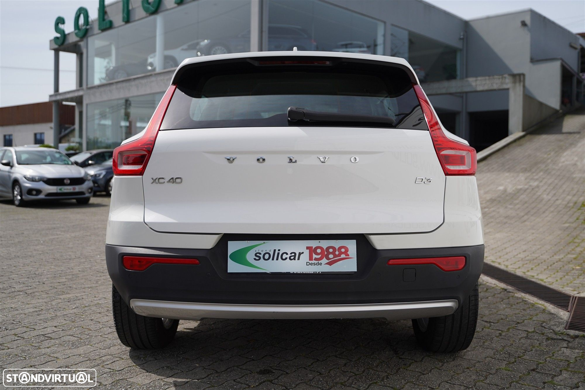 Volvo XC 40 2.0 D3 Momentum - 3