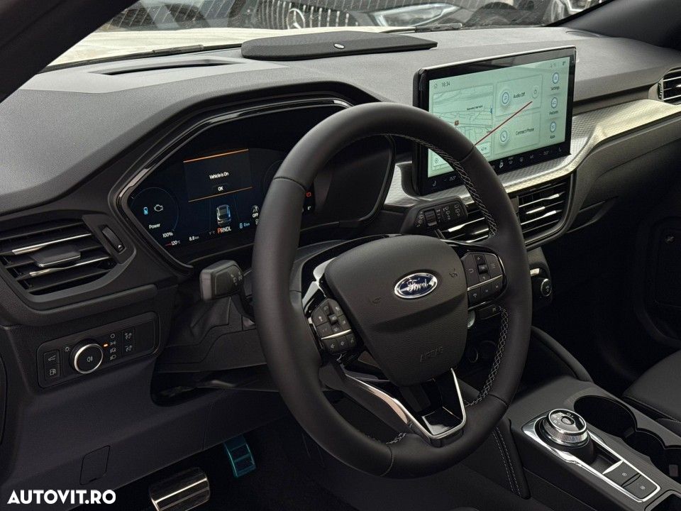 Ford Kuga 2.5 Duratec FWD PHEV ST-Line X - 17