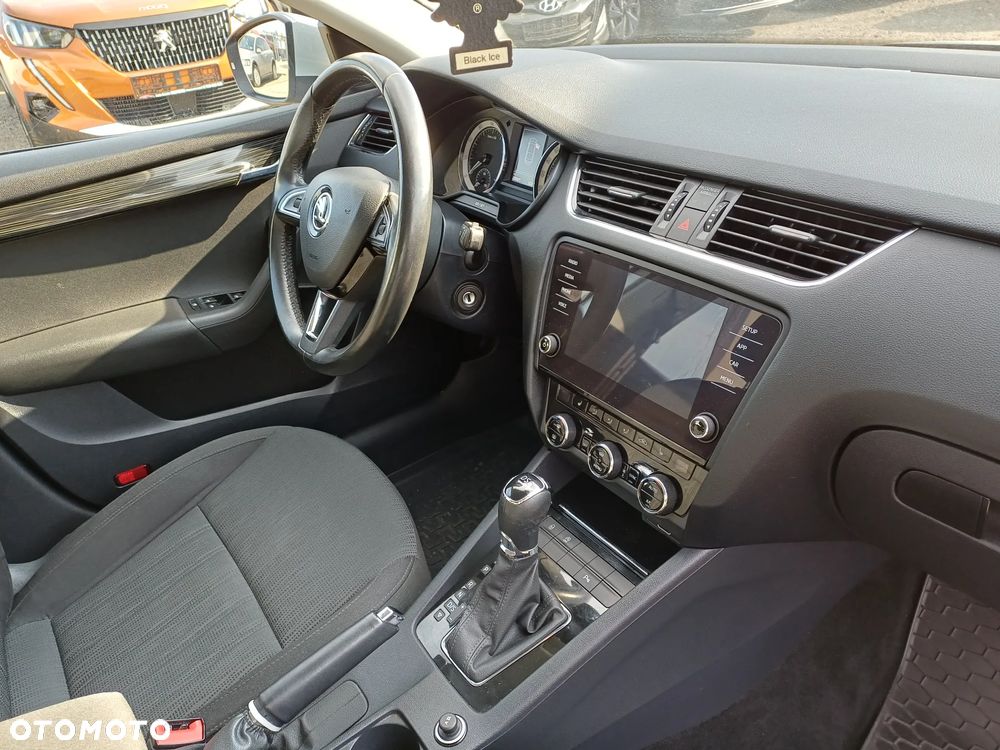 Skoda Octavia 1.8 TSI DSG Ambition - 12