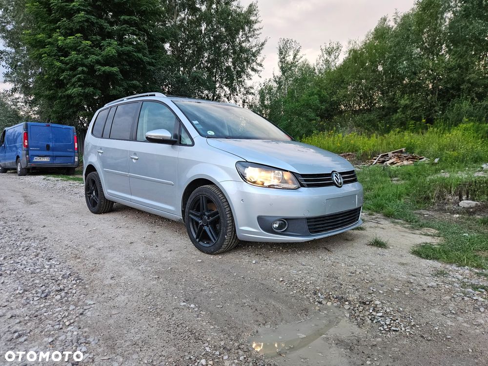 Volkswagen Touran 2.0 TDI Highline - 2