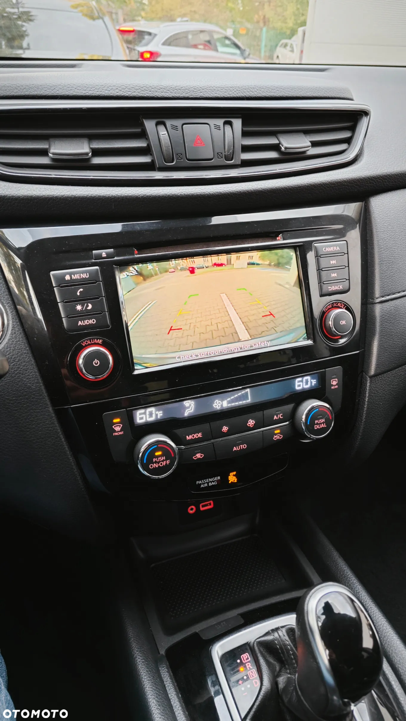 Nissan Rogue - 14