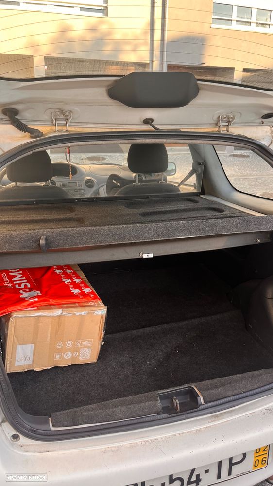 Toyota Yaris 1.4 D-4D - 7