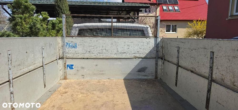 Volkswagen Transporter - 9