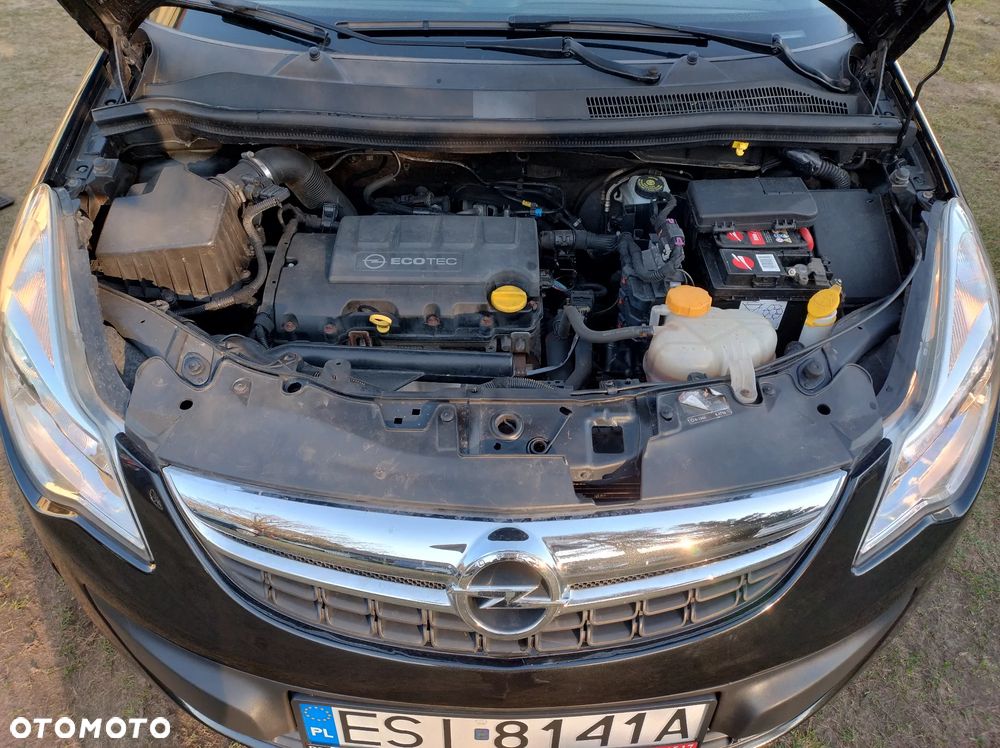 Opel Corsa 1.4 16V Cosmo - 21