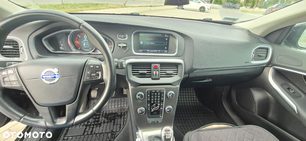 Volvo V40 D2 Base - 7