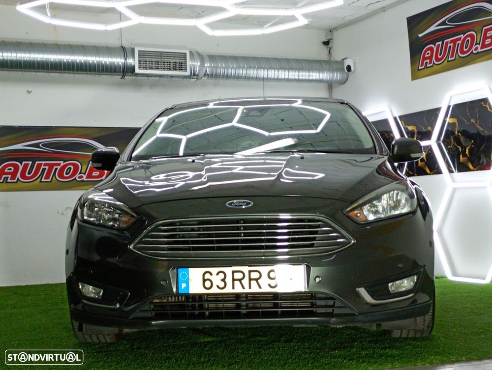 Ford Focus 1.0 SCTi ST-Line - 4
