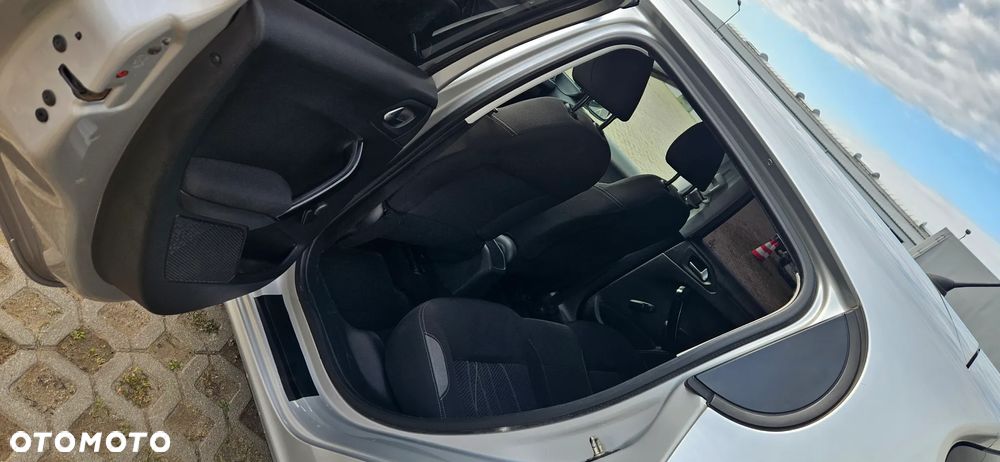 Peugeot 208 1.4 HDi Business Line - 7