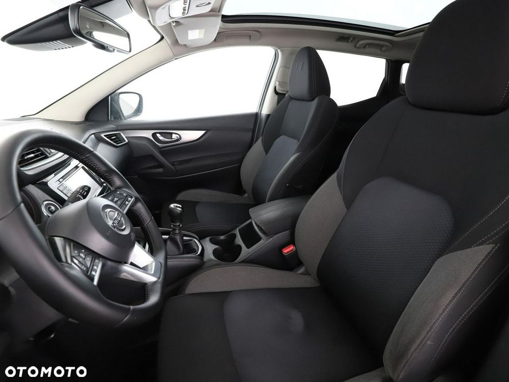 Nissan Qashqai 1.6 DCi N-Connecta - 14