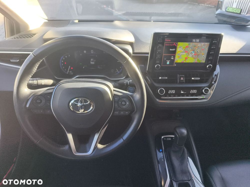 Toyota Corolla 1.8 Hybrid Executive - 11