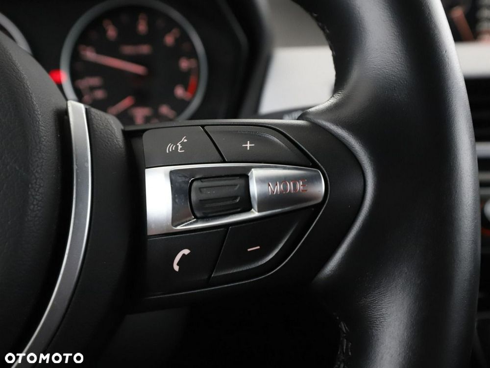 BMW X1 sDrive18d M Sport - 30