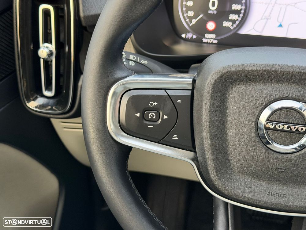 Volvo XC 40 1.5 T5 PHEV Inscription - 37