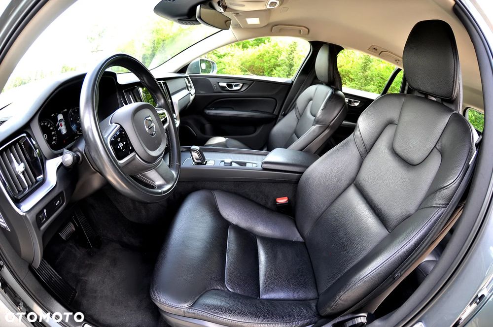 Volvo V60 B3 B Geartronic Momentum Pro - 15