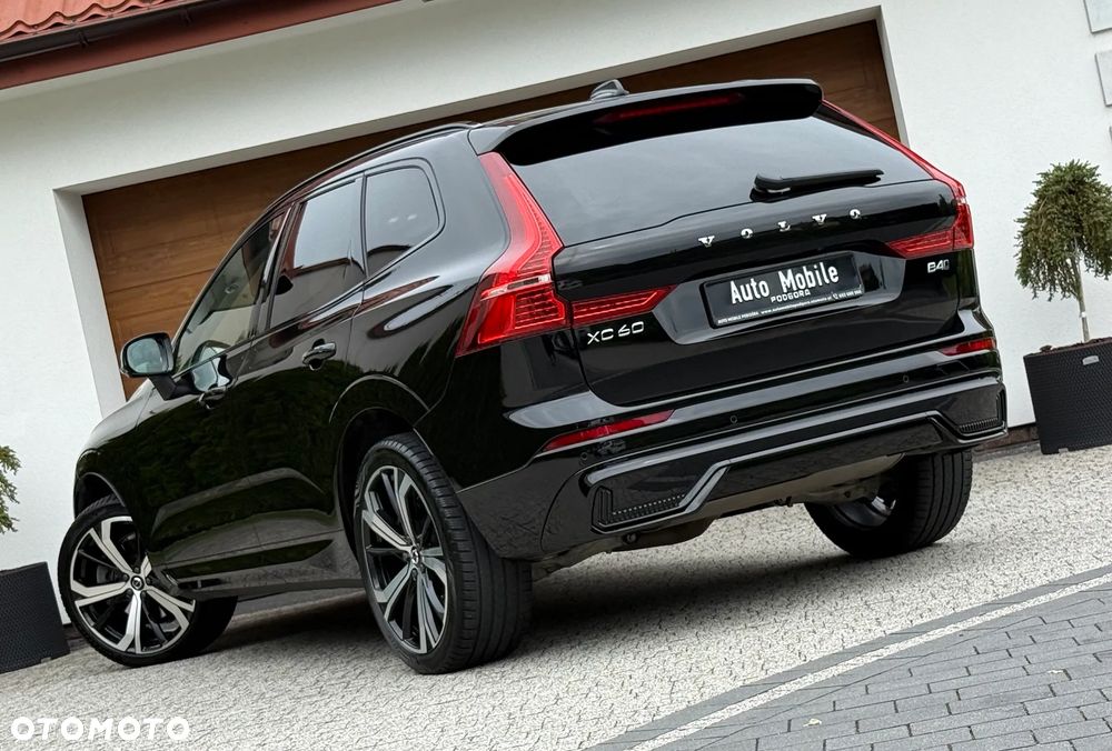 Volvo XC 60 B4 D AWD Plus Dark - 6