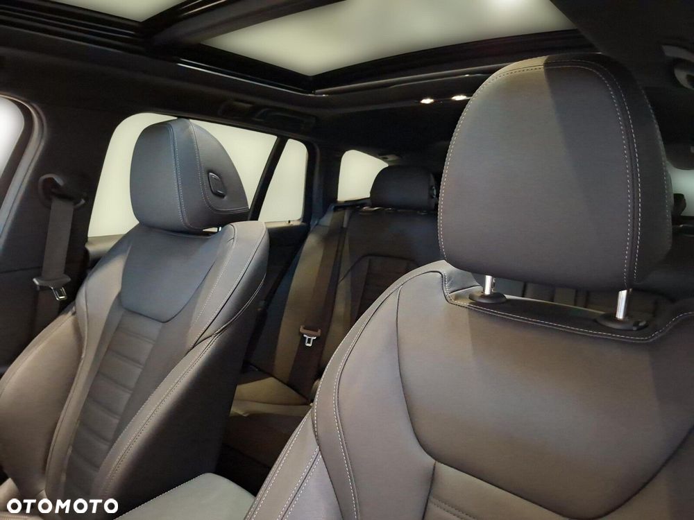 BMW Seria 3 - 12