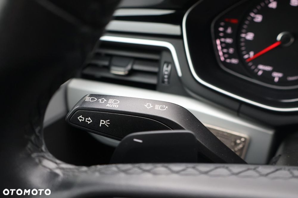 Audi A4 Limousine 35 TFSI mHEV Advanced S tronic - 21