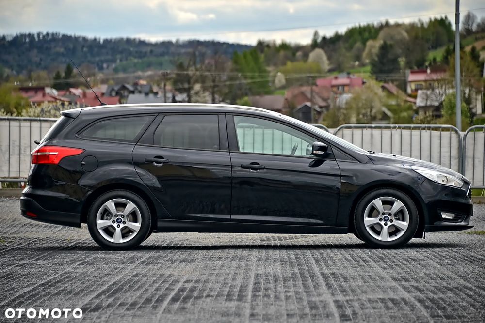 Ford Focus - 22